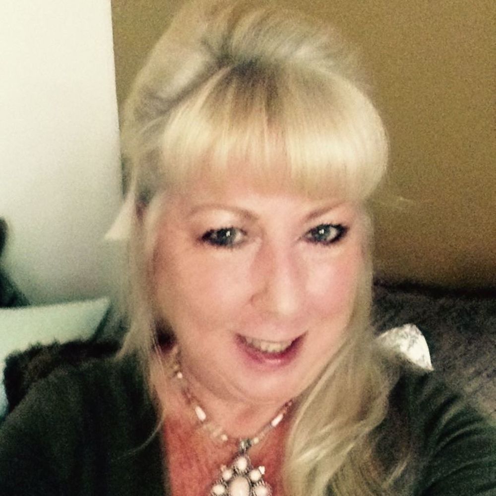 Meet your Posher, Nancy